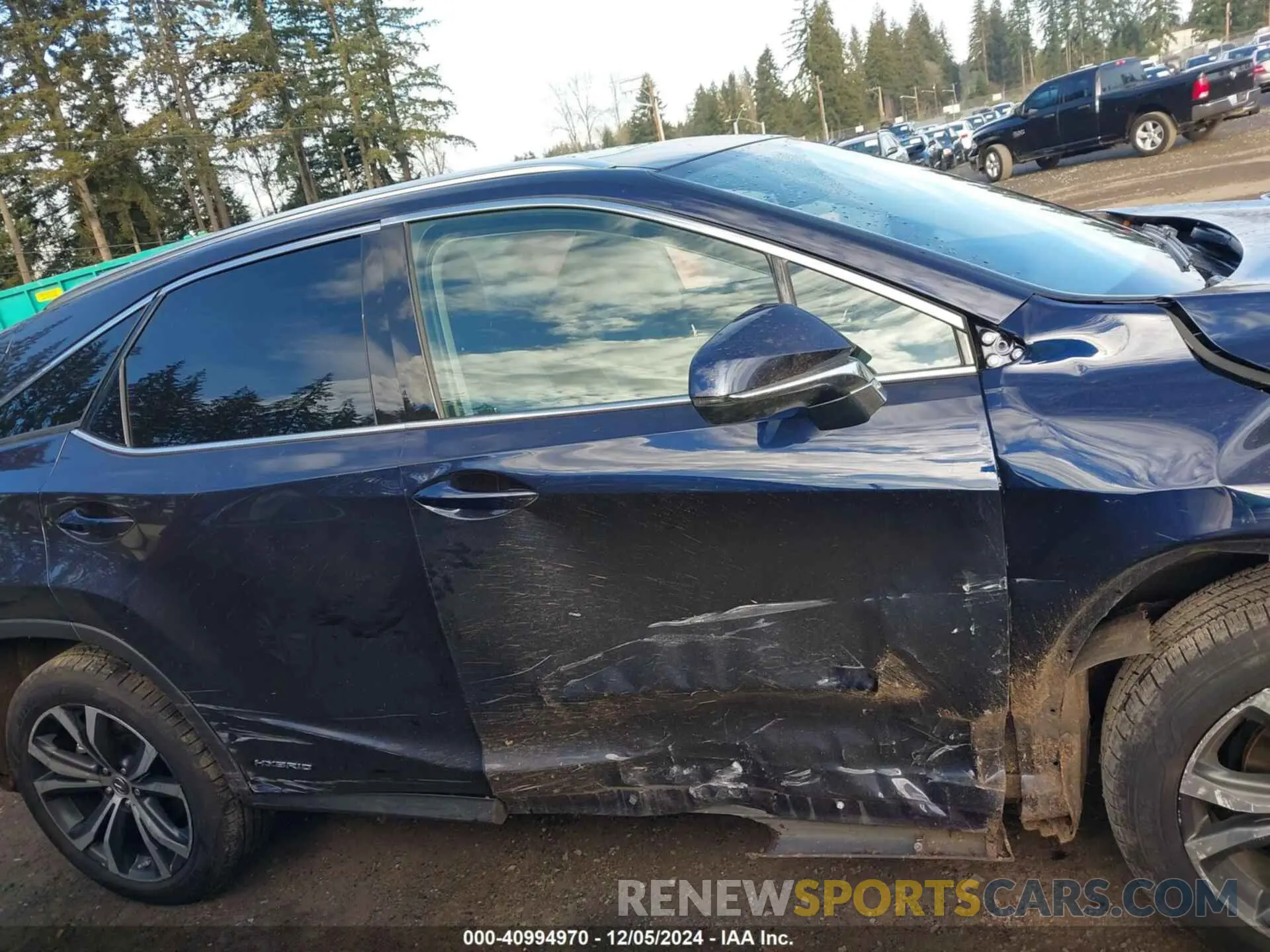 13 Photograph of a damaged car 2T2HGMDA1MC057923 LEXUS RX 450H 2021