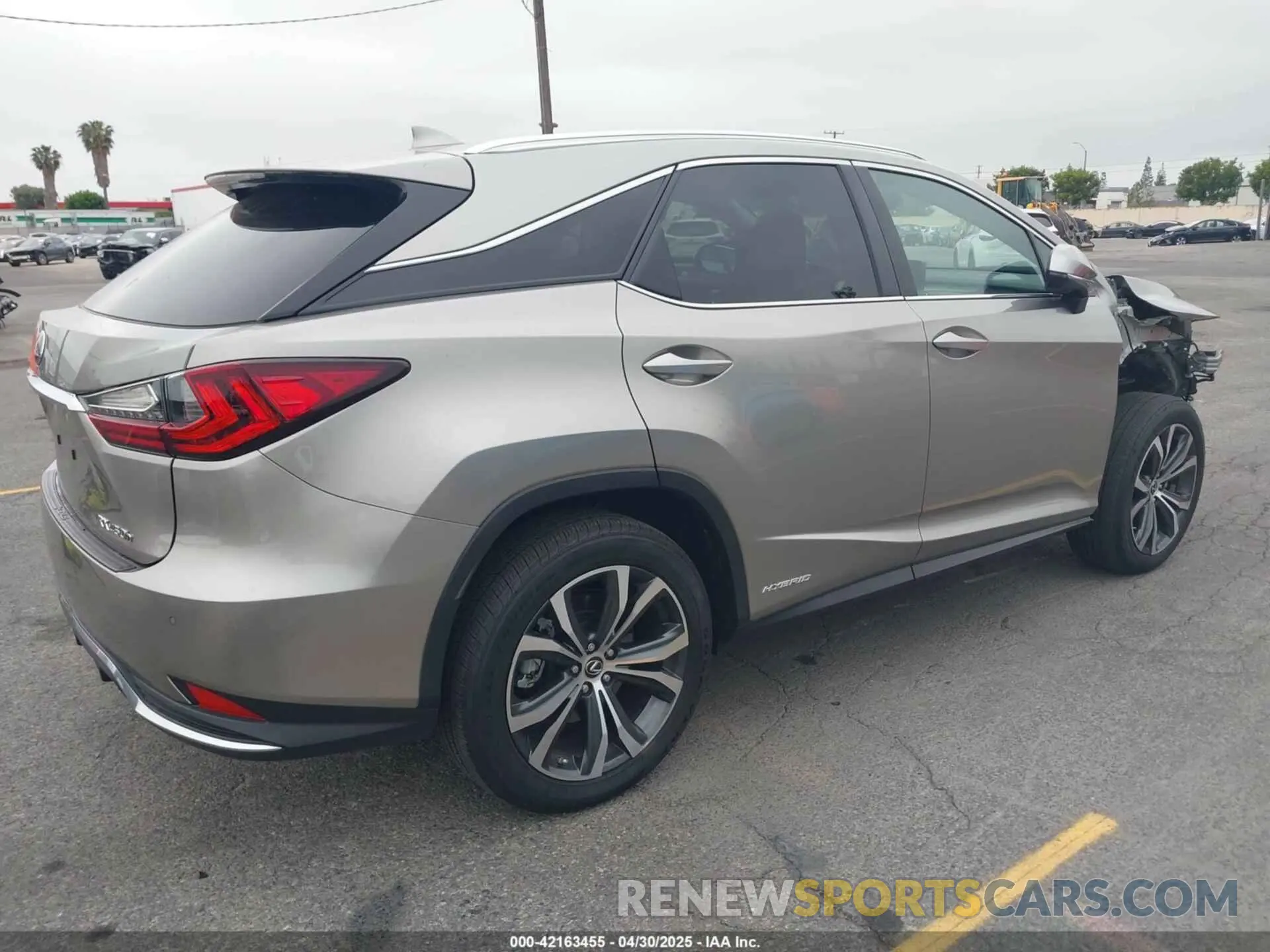 4 Фотография поврежденного автомобиля 2T2HGMDA3MC060208 LEXUS RX 450H 2021