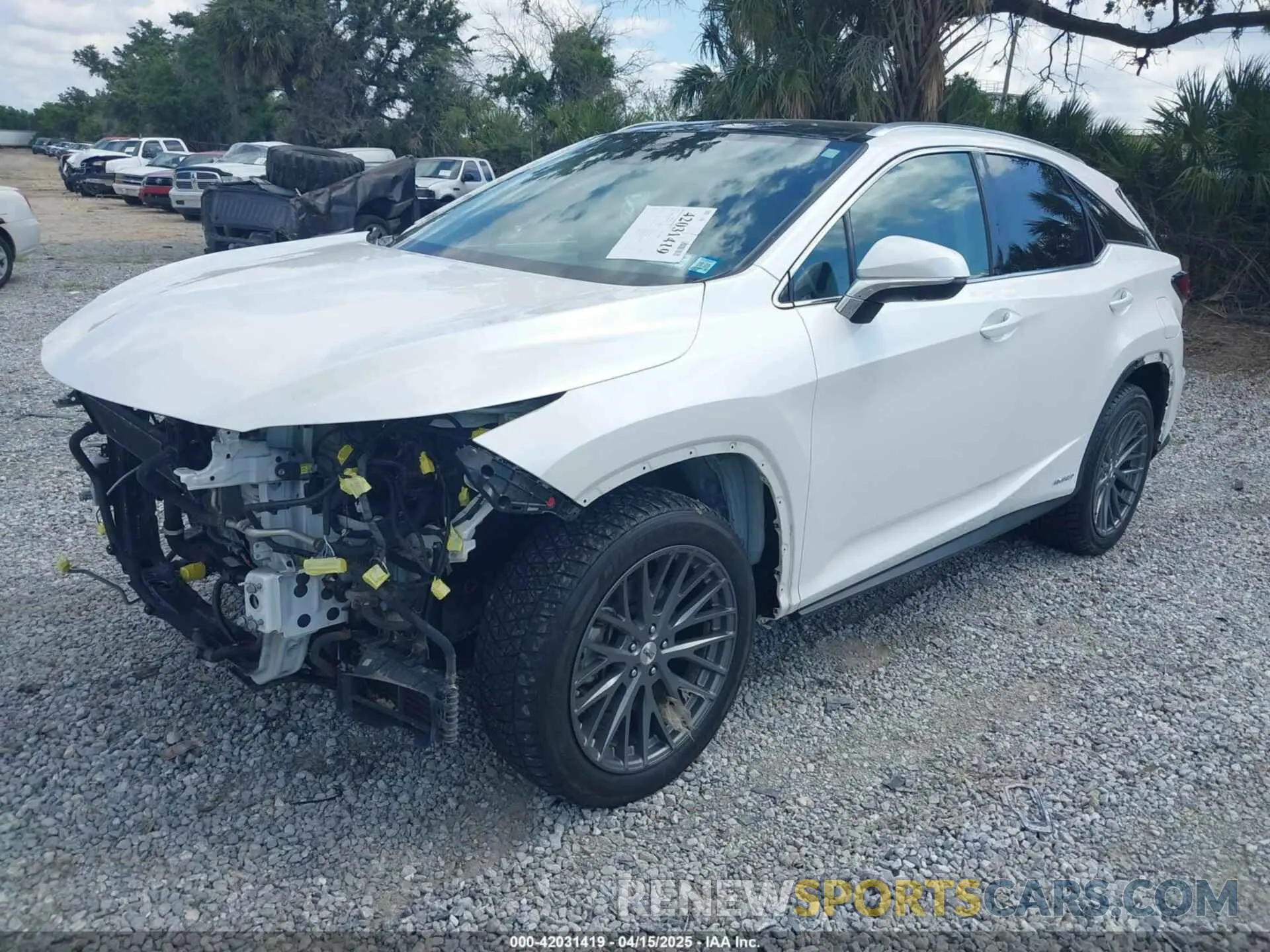 2 Фотография поврежденного автомобиля 2T2JGMDA9MC058061 LEXUS RX 450H 2021