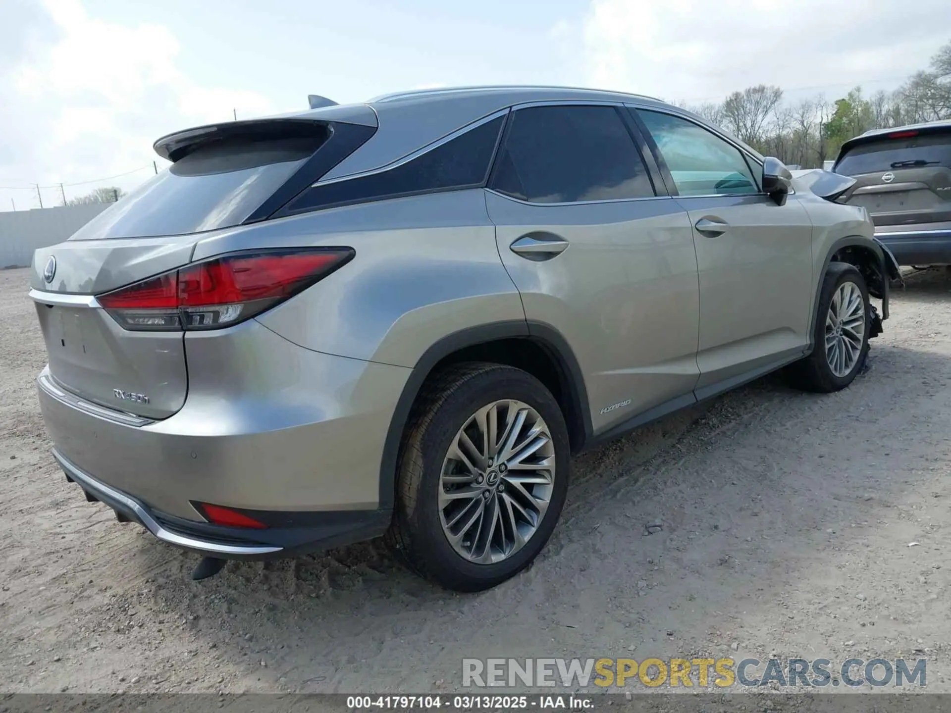 4 Photograph of a damaged car 2T2JGMDA9MC061963 LEXUS RX 450H 2021