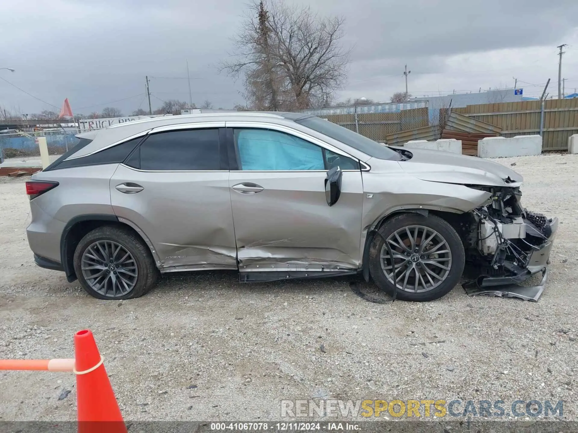 13 Фотография поврежденного автомобиля 2T2YGMDA4MC059875 LEXUS RX 450H 2021