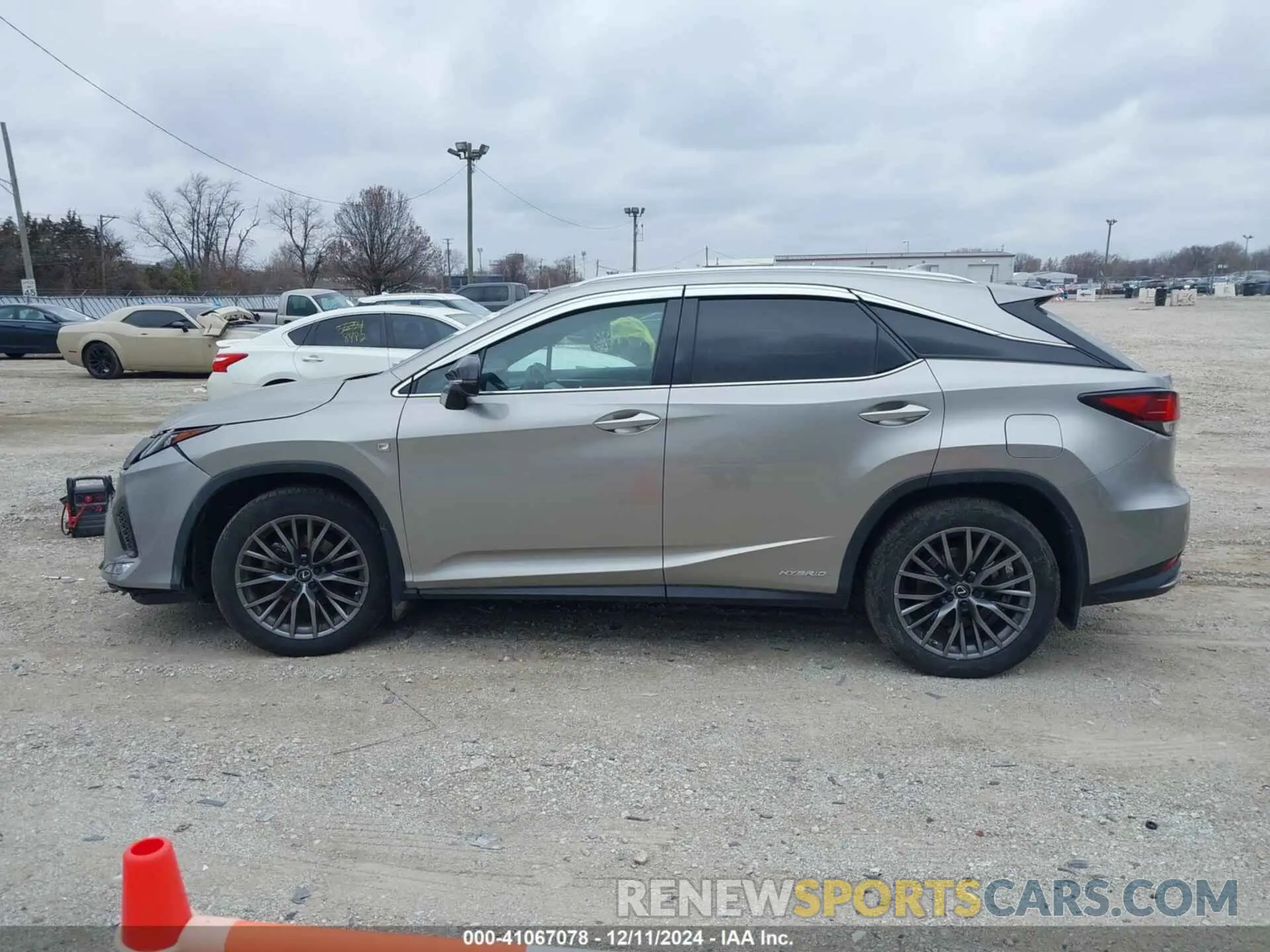 14 Фотография поврежденного автомобиля 2T2YGMDA4MC059875 LEXUS RX 450H 2021