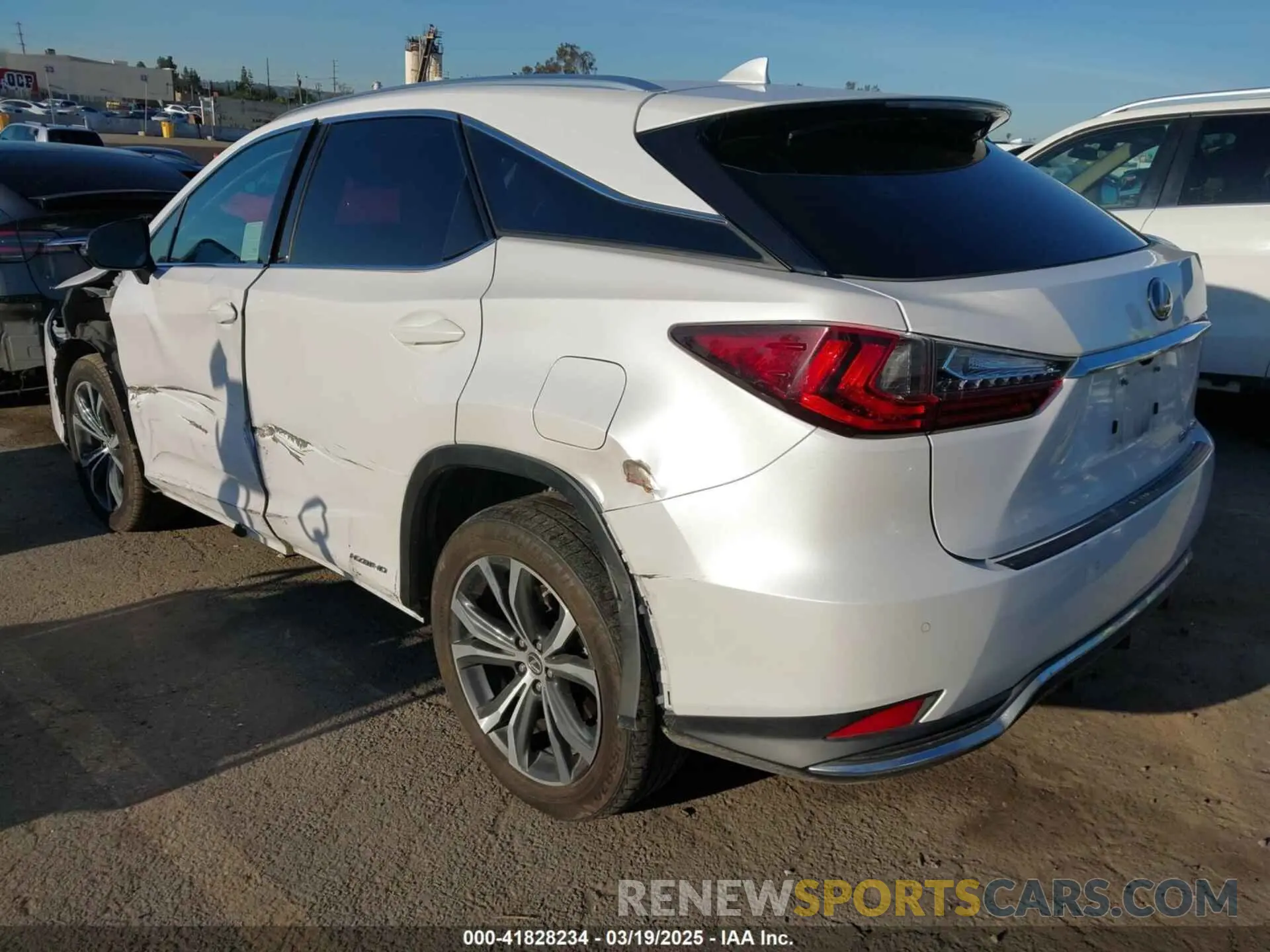 3 Photograph of a damaged car 2T2HGMDA8NC074588 LEXUS RX 450H 2022