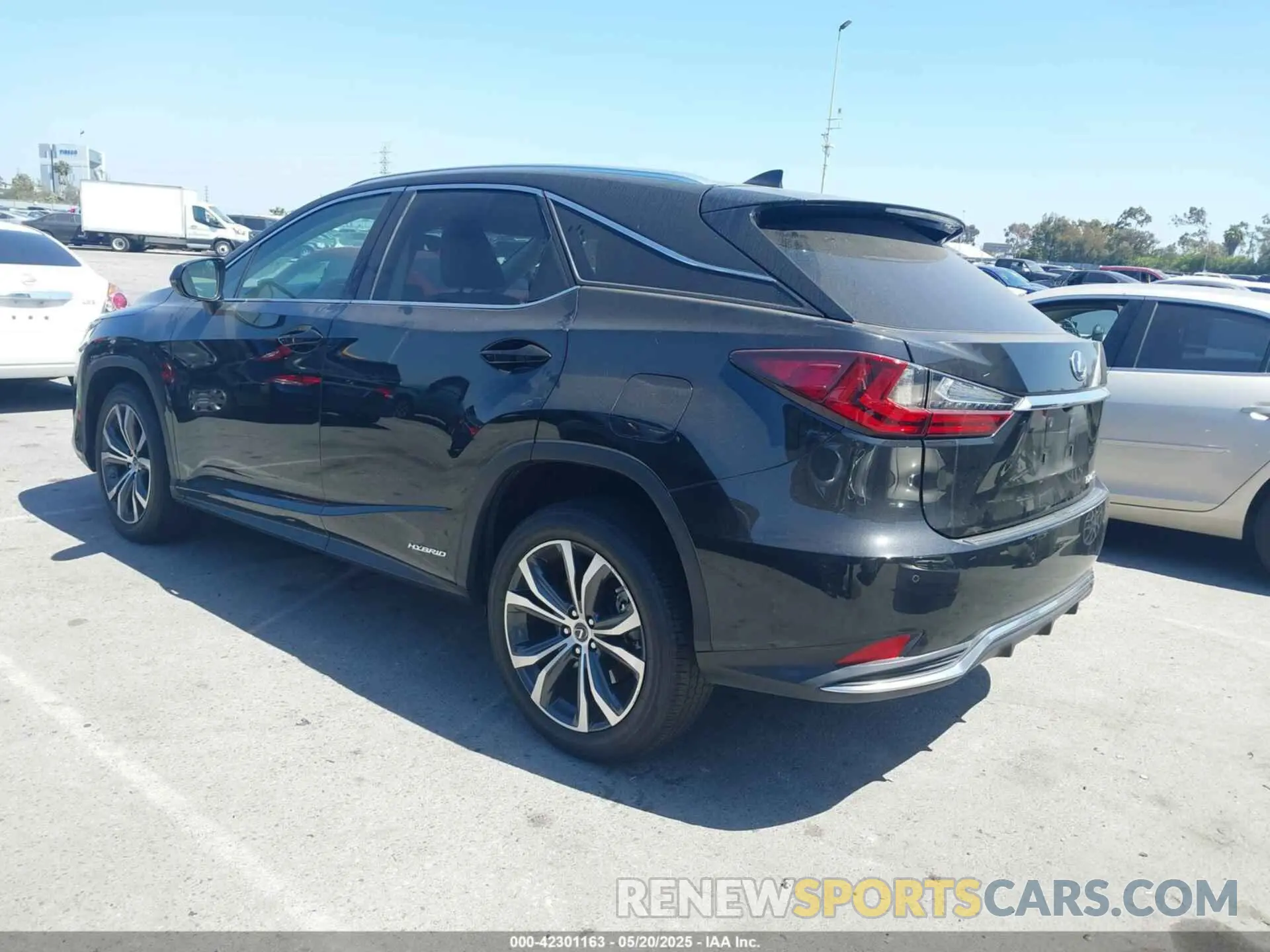 3 Photograph of a damaged car 2T2HGMDA8NC092914 LEXUS RX 450H 2022