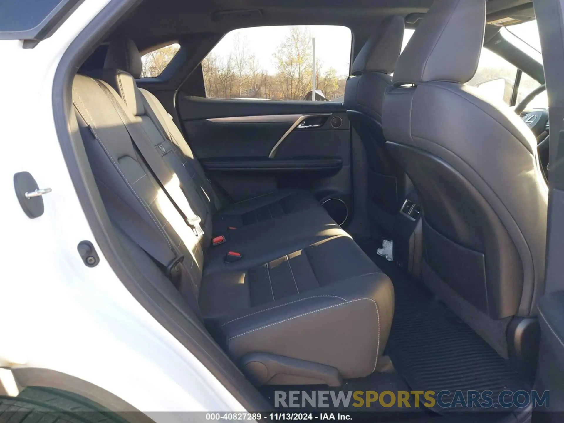 8 Фотография поврежденного автомобиля 2T2YGMDA4NC092781 LEXUS RX 450H 2022