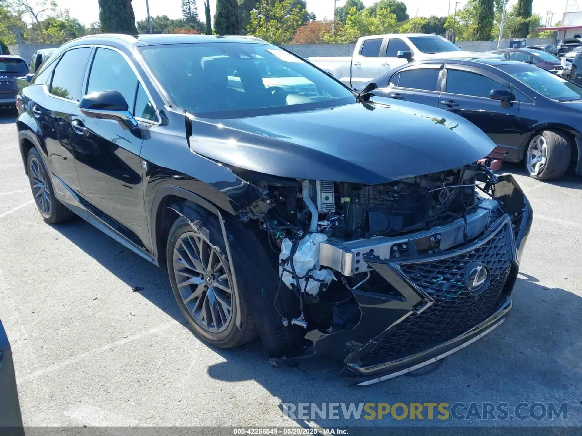 1 Photograph of a damaged car 2T2YGMDA8NC082951 LEXUS RX 450H 2022