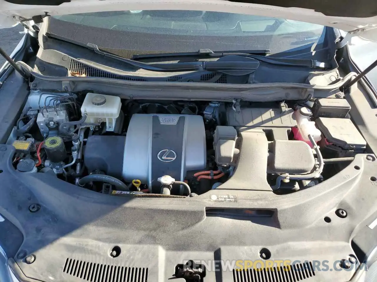 11 Фотография поврежденного автомобиля 2T2YGMDA5MC067970 LEXUS RX 450H F 2021