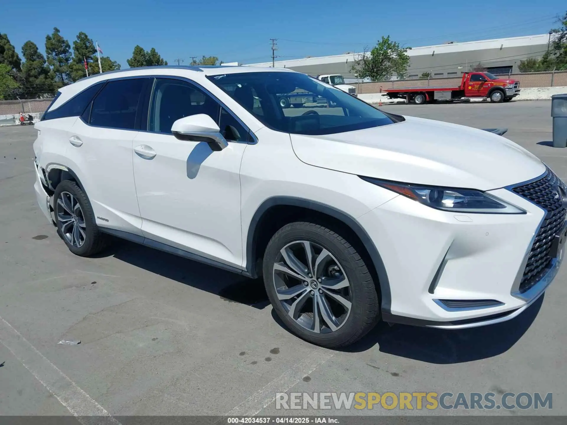 1 Фотография поврежденного автомобиля JTJHGKFA5M2018172 LEXUS RX 450HL 2021