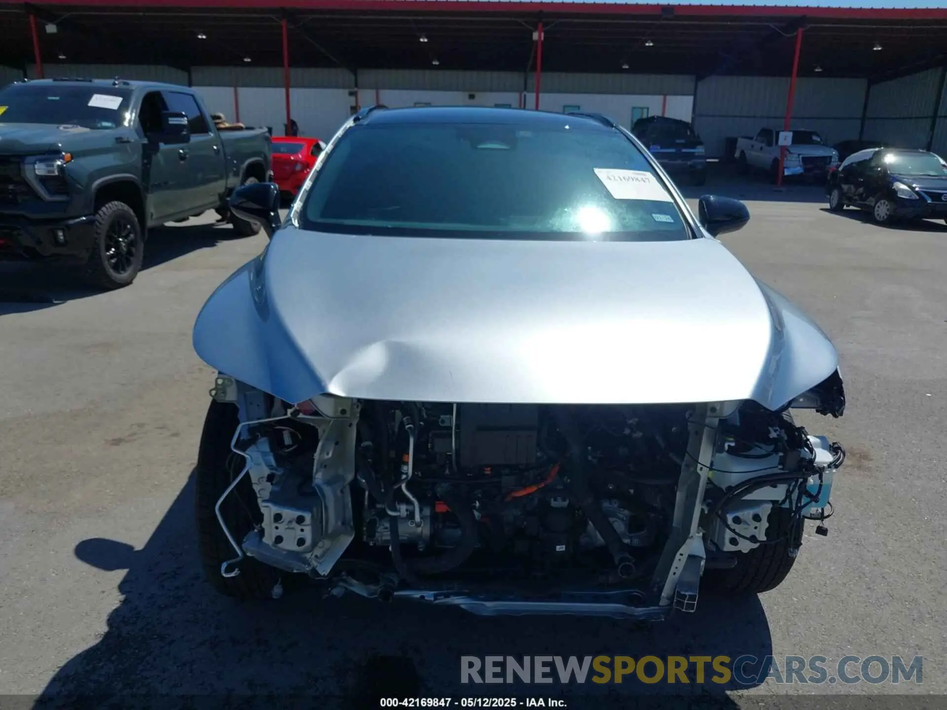 6 Photograph of a damaged car 2T2BCMEA0RC014925 LEXUS RX 500H 2024