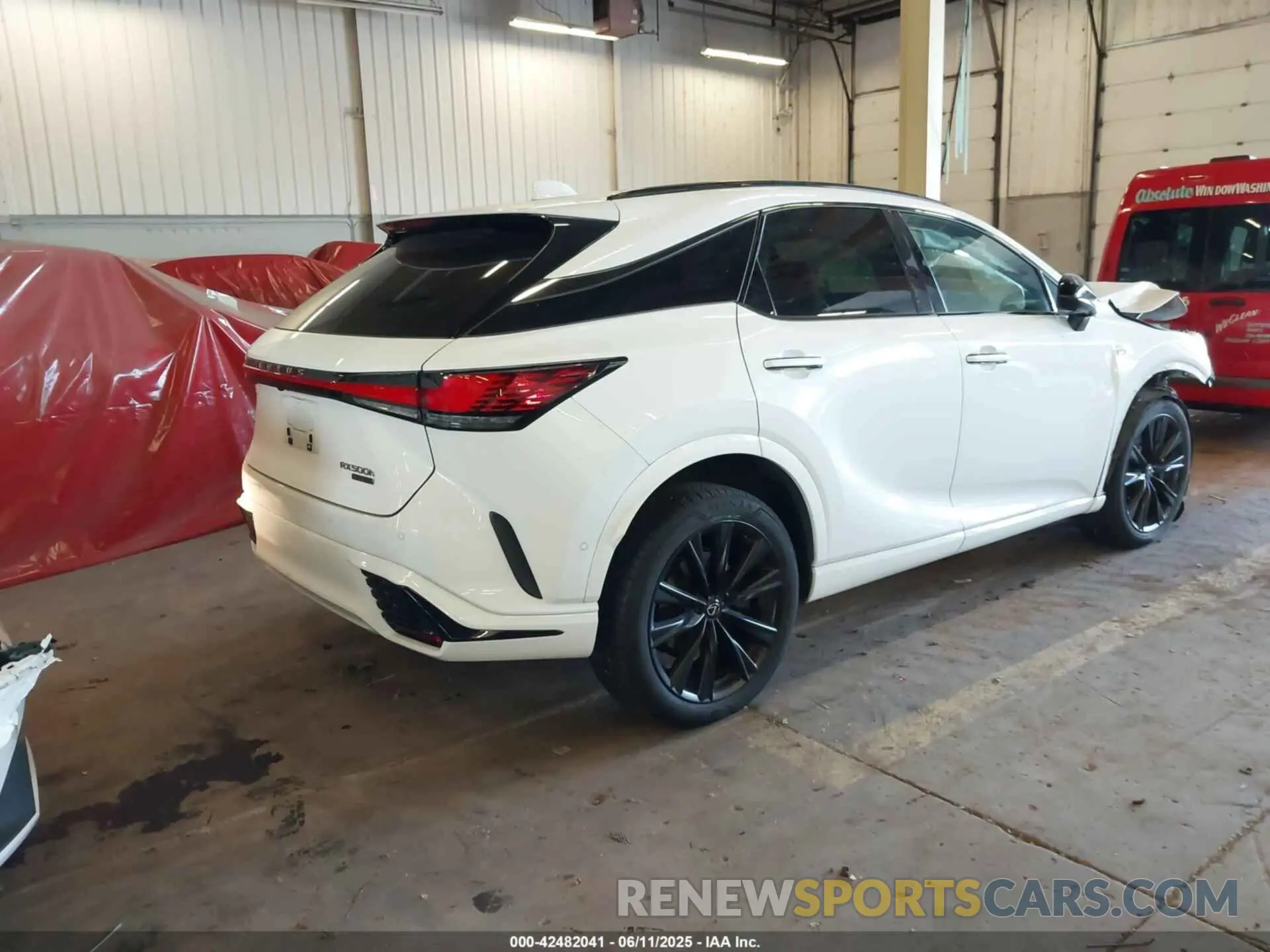 4 Фотография поврежденного автомобиля 2T2BCMEA1RC012066 LEXUS RX 500H 2024
