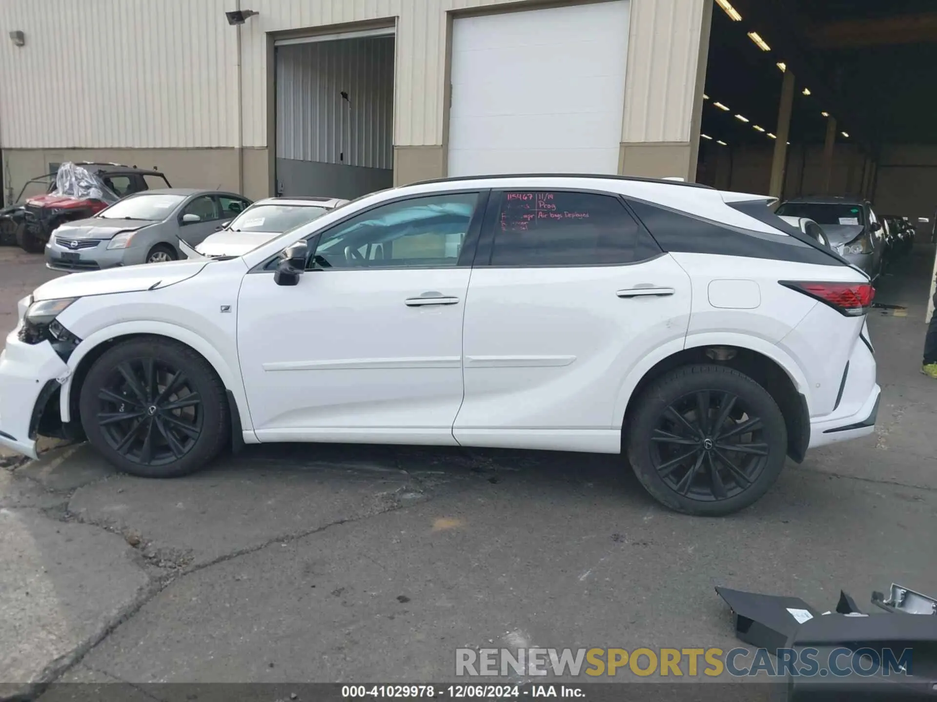 15 Фотография поврежденного автомобиля 2T2BCMEA1RC013976 LEXUS RX 500H 2024