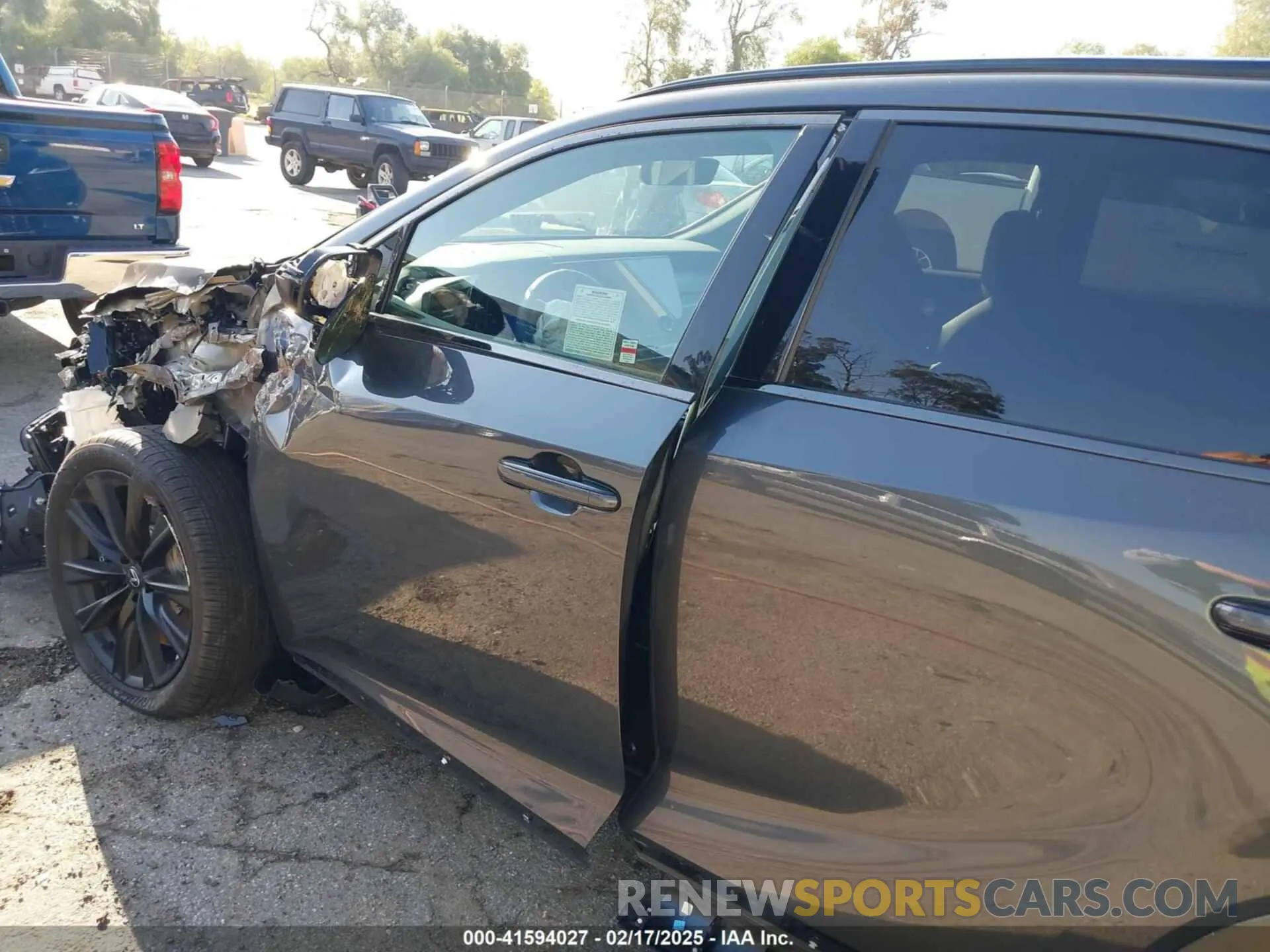 18 Фотография поврежденного автомобиля 2T2BCMEA4RC019562 LEXUS RX 500H 2024