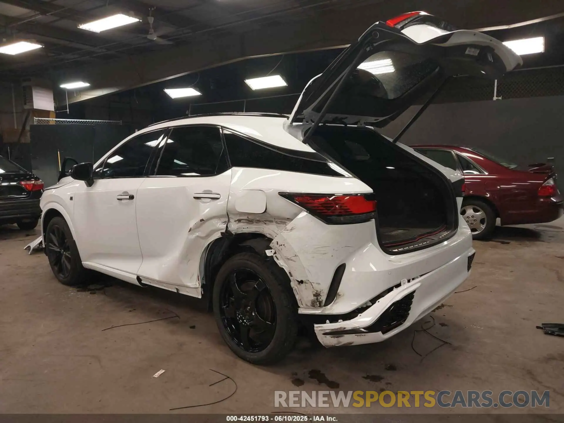 3 Photograph of a damaged car 2T2BCMEAXRC014219 LEXUS RX 500H 2024