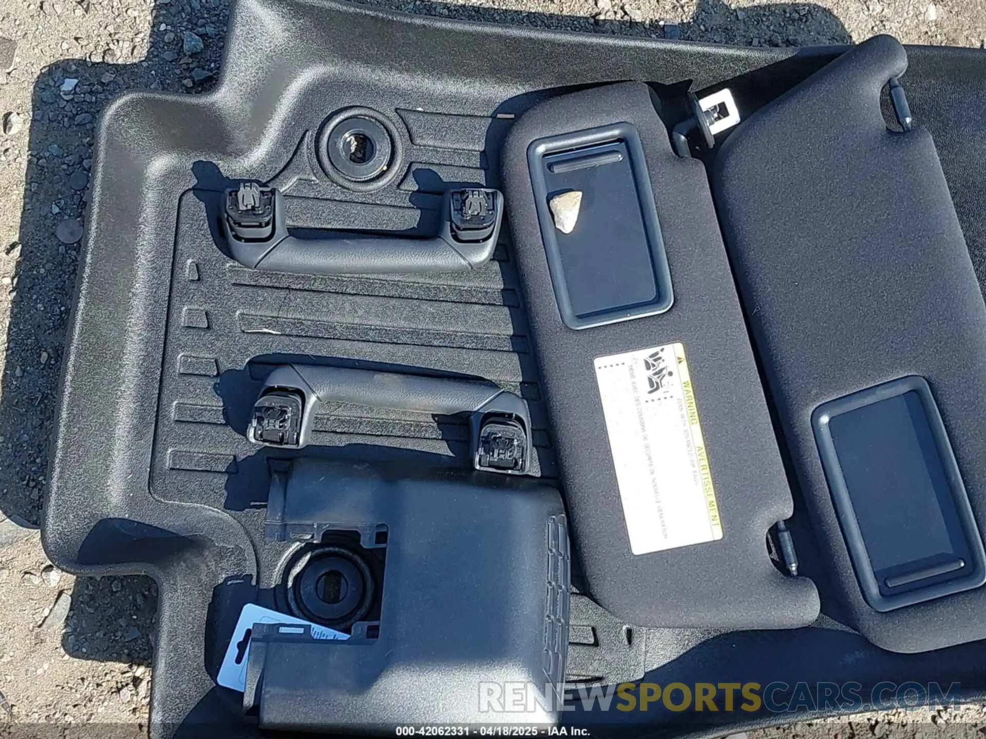 12 Фотография поврежденного автомобиля 2T2BCMEAXSC021242 LEXUS RX 500H 2025