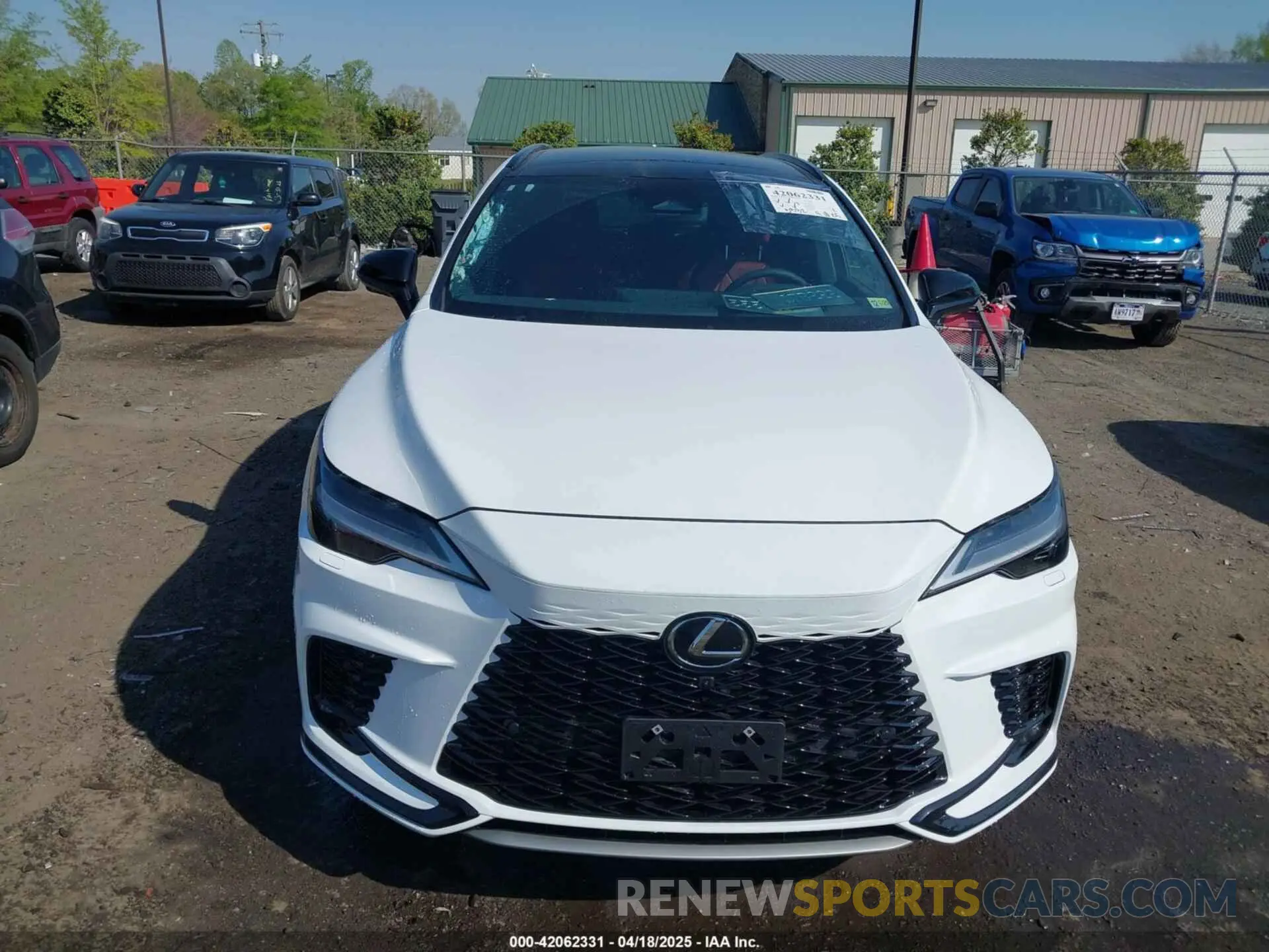 13 Фотография поврежденного автомобиля 2T2BCMEAXSC021242 LEXUS RX 500H 2025