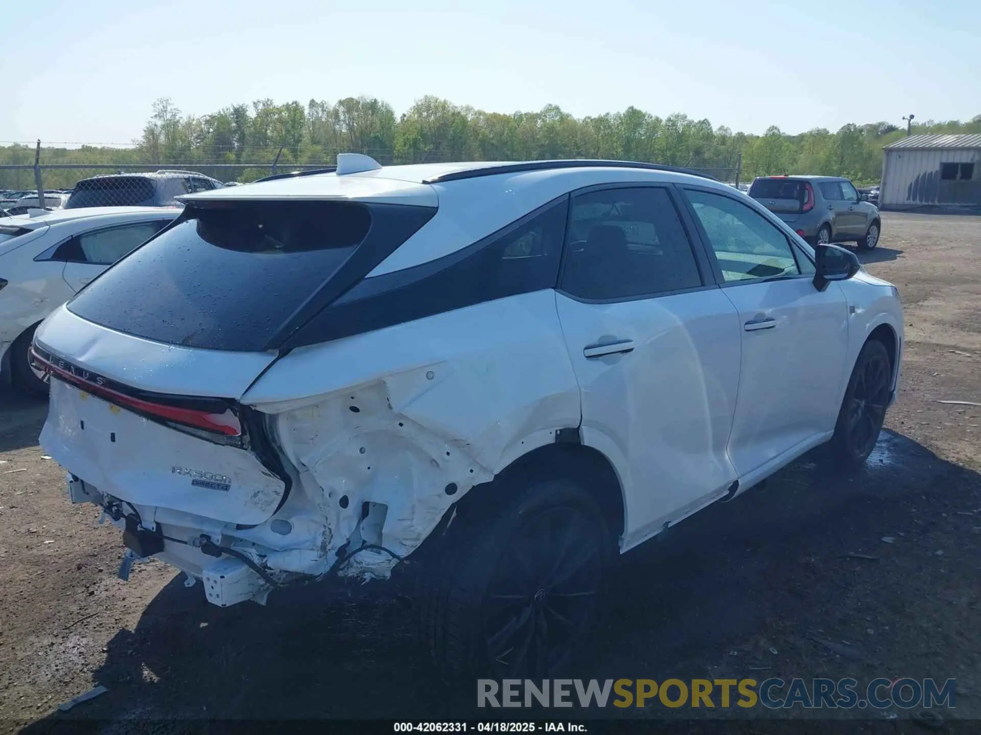 4 Фотография поврежденного автомобиля 2T2BCMEAXSC021242 LEXUS RX 500H 2025