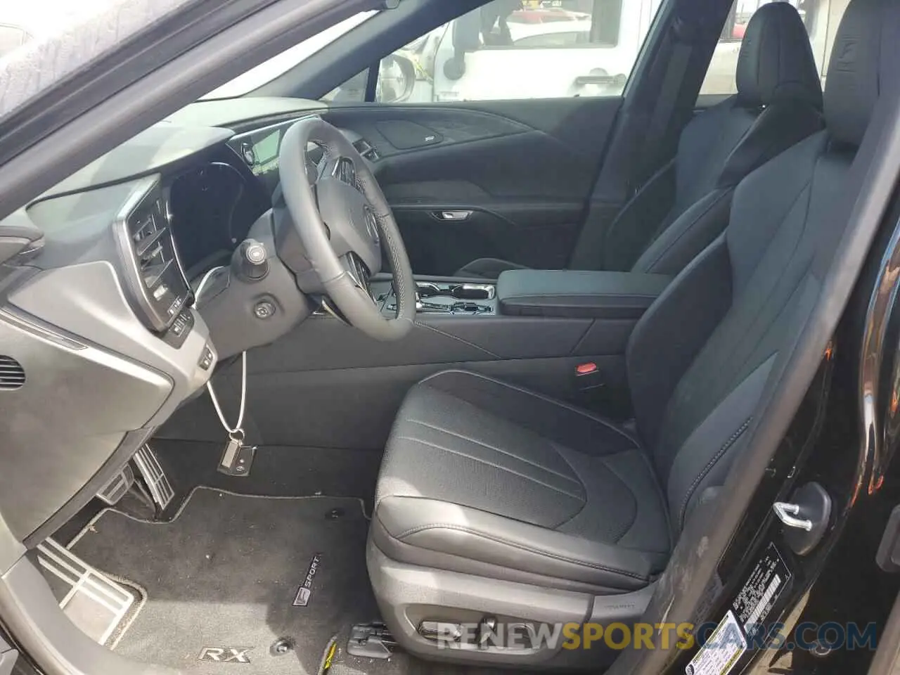 7 Фотография поврежденного автомобиля 2T2BCMEAXRC013345 LEXUS RX 500H F 2024