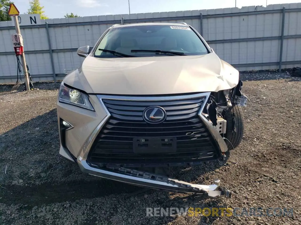 5 Фотография поврежденного автомобиля 2T2BZMCA0KC176898 LEXUS RX350 2019