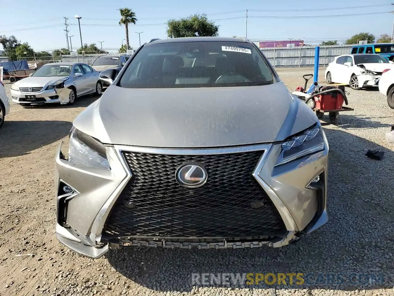 5 Фотография поврежденного автомобиля 2T2BZMCA2KC174313 LEXUS RX350 2019
