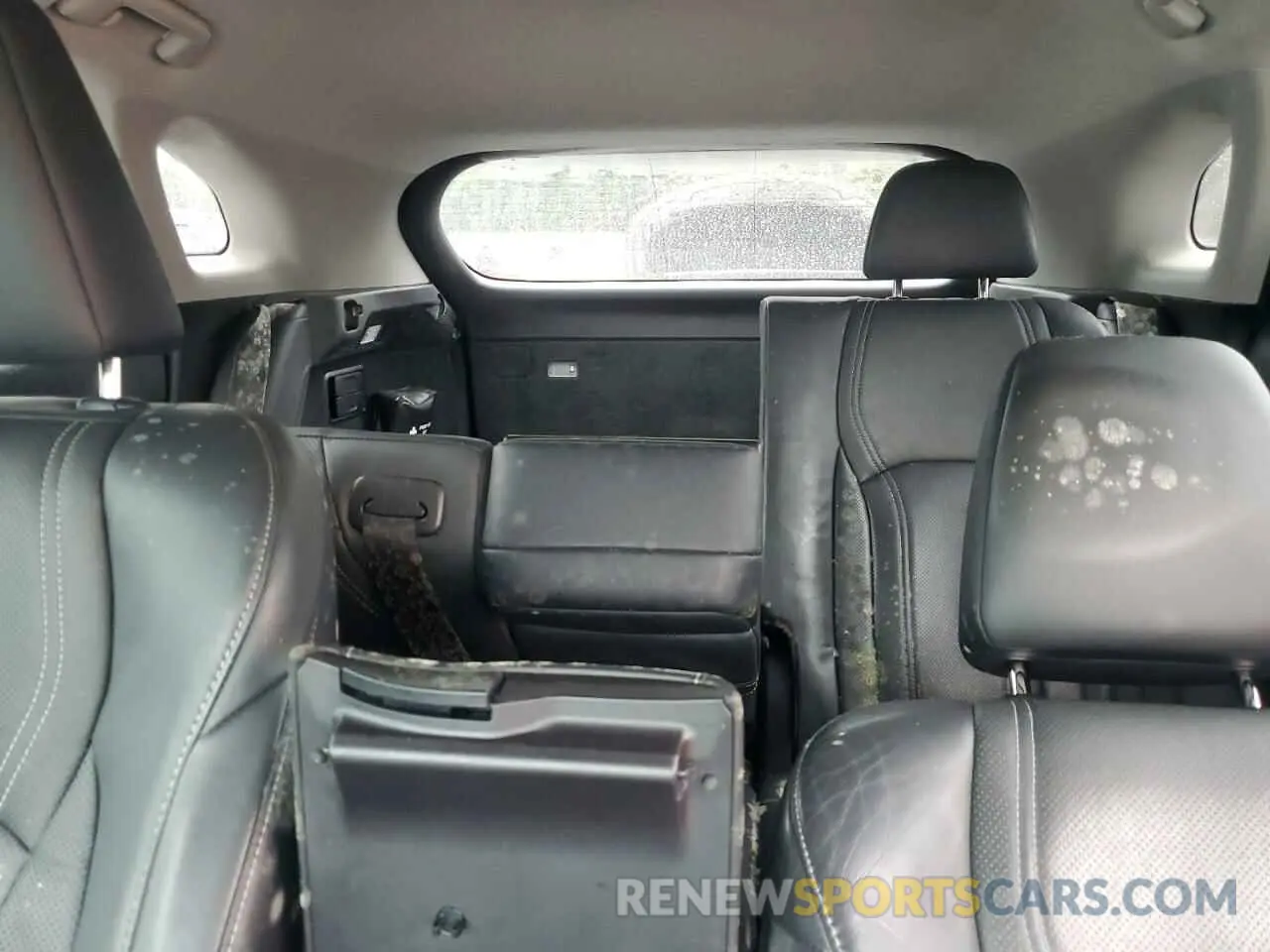 10 Photograph of a damaged car 2T2BZMCA2KC181908 LEXUS RX350 2019