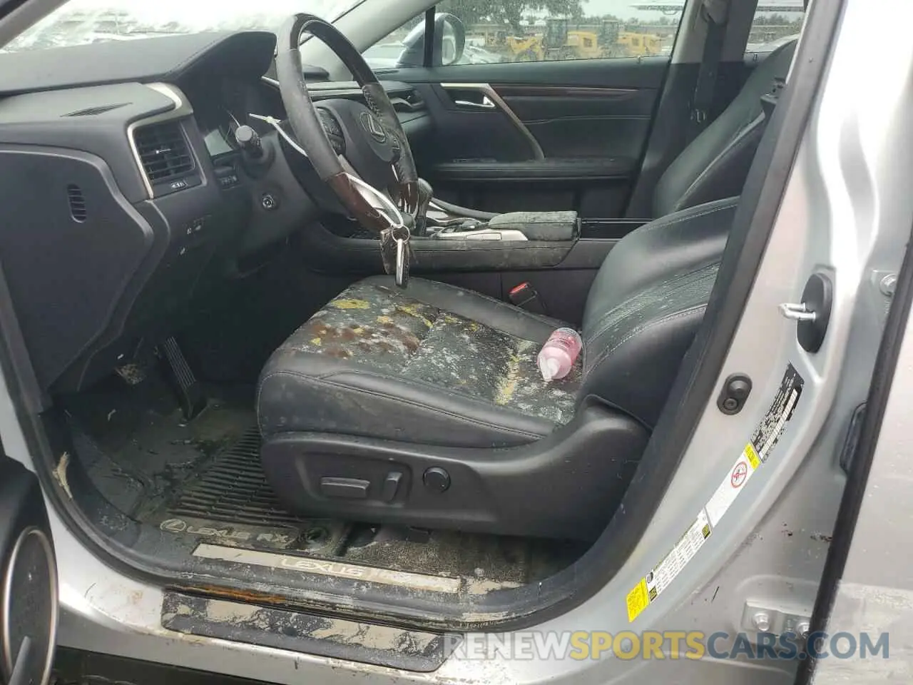 7 Photograph of a damaged car 2T2BZMCA2KC181908 LEXUS RX350 2019