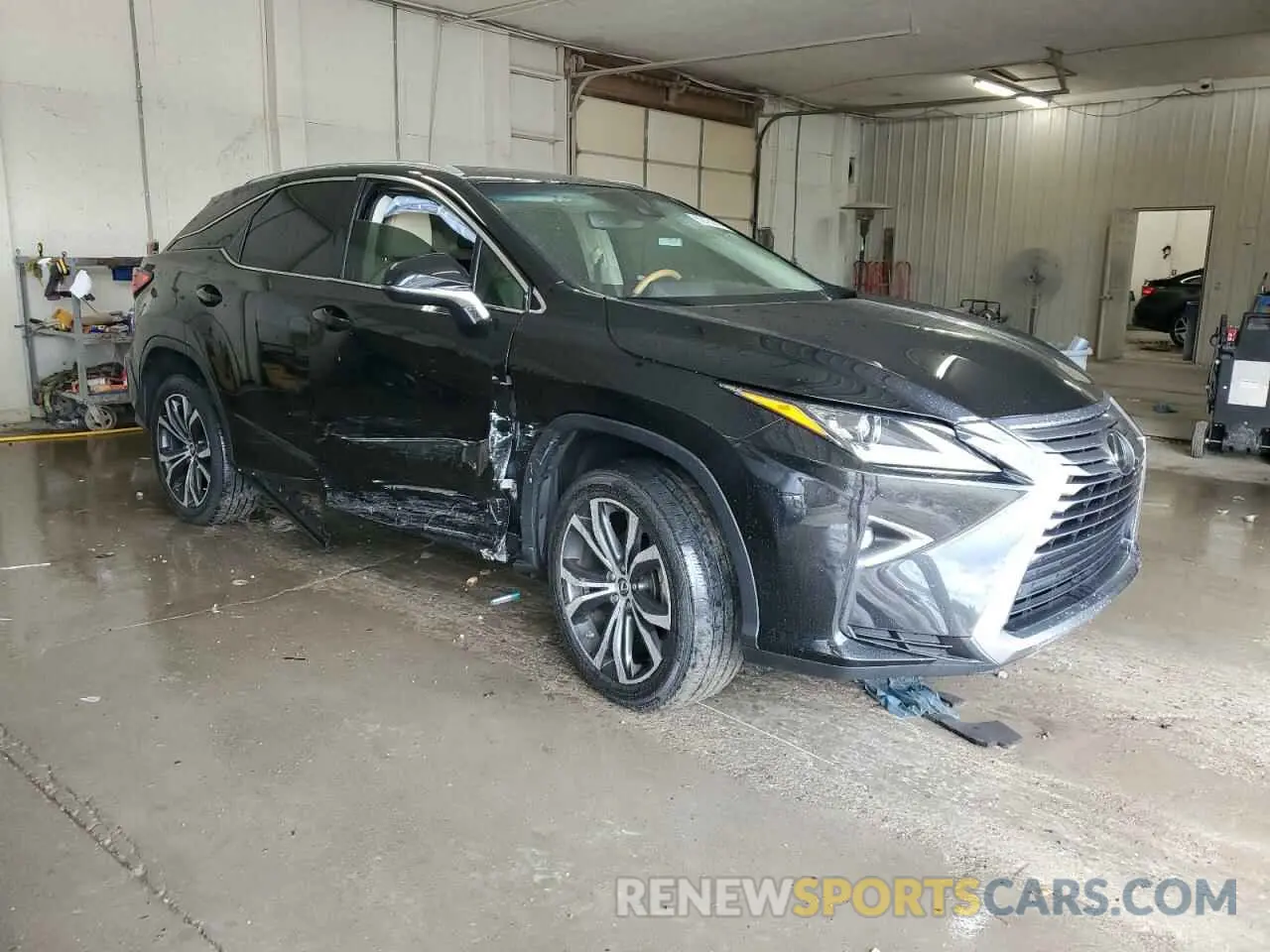 4 Фотография поврежденного автомобиля 2T2BZMCA2KC208119 LEXUS RX350 2019