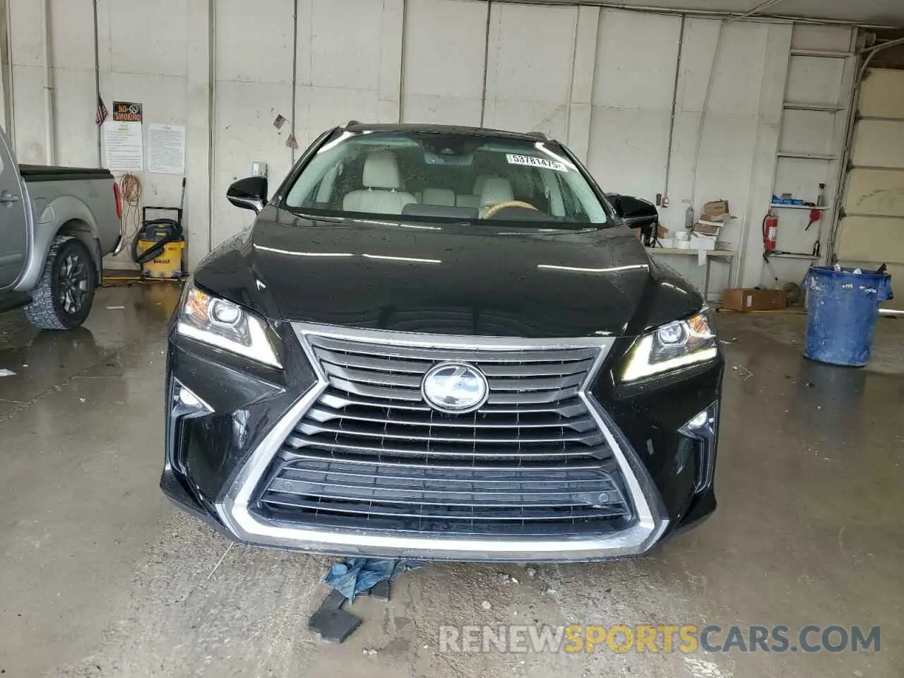 5 Фотография поврежденного автомобиля 2T2BZMCA2KC208119 LEXUS RX350 2019