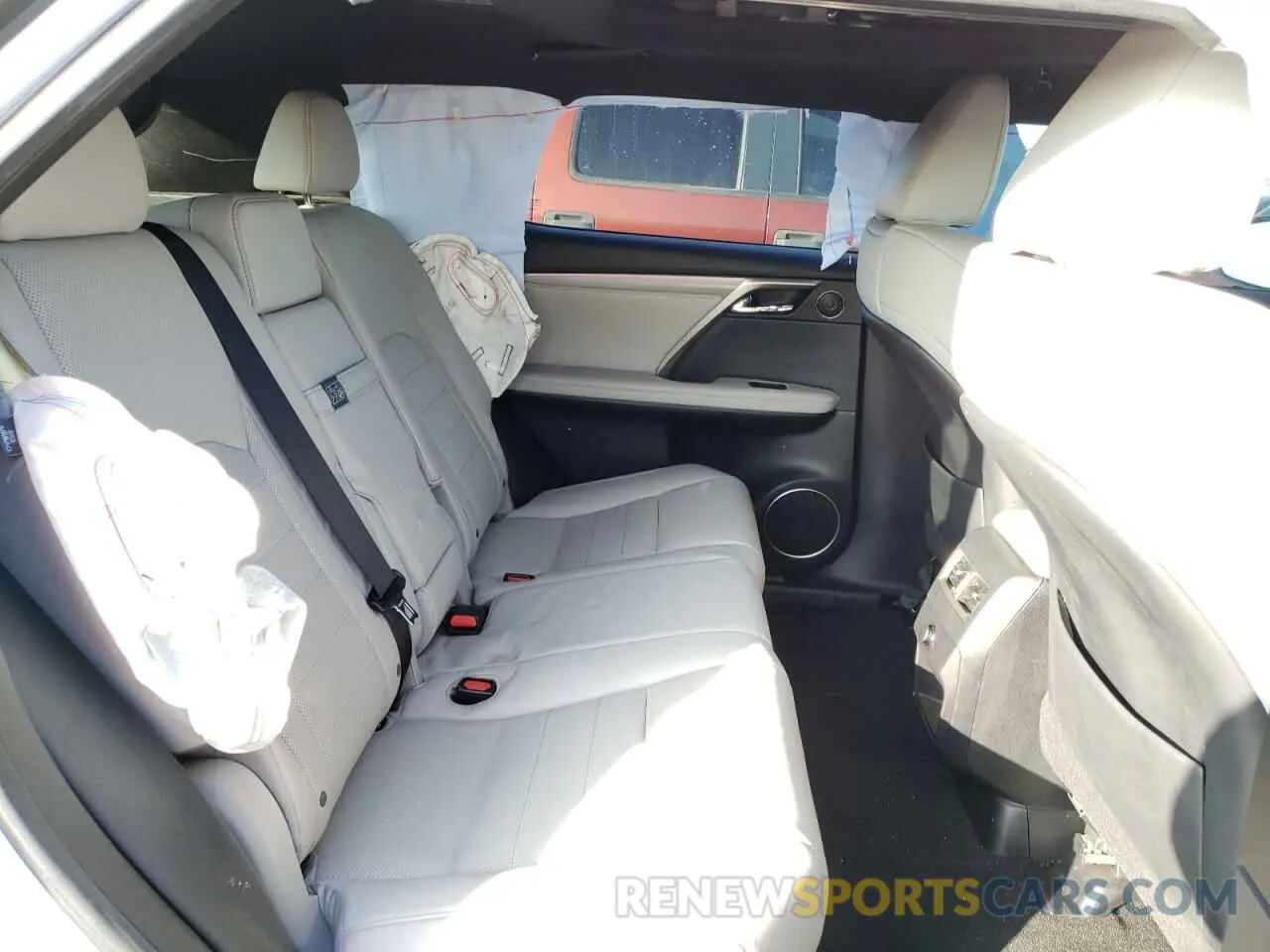 6 Photograph of a damaged car 2T2BZMCA4KC173731 LEXUS RX350 2019