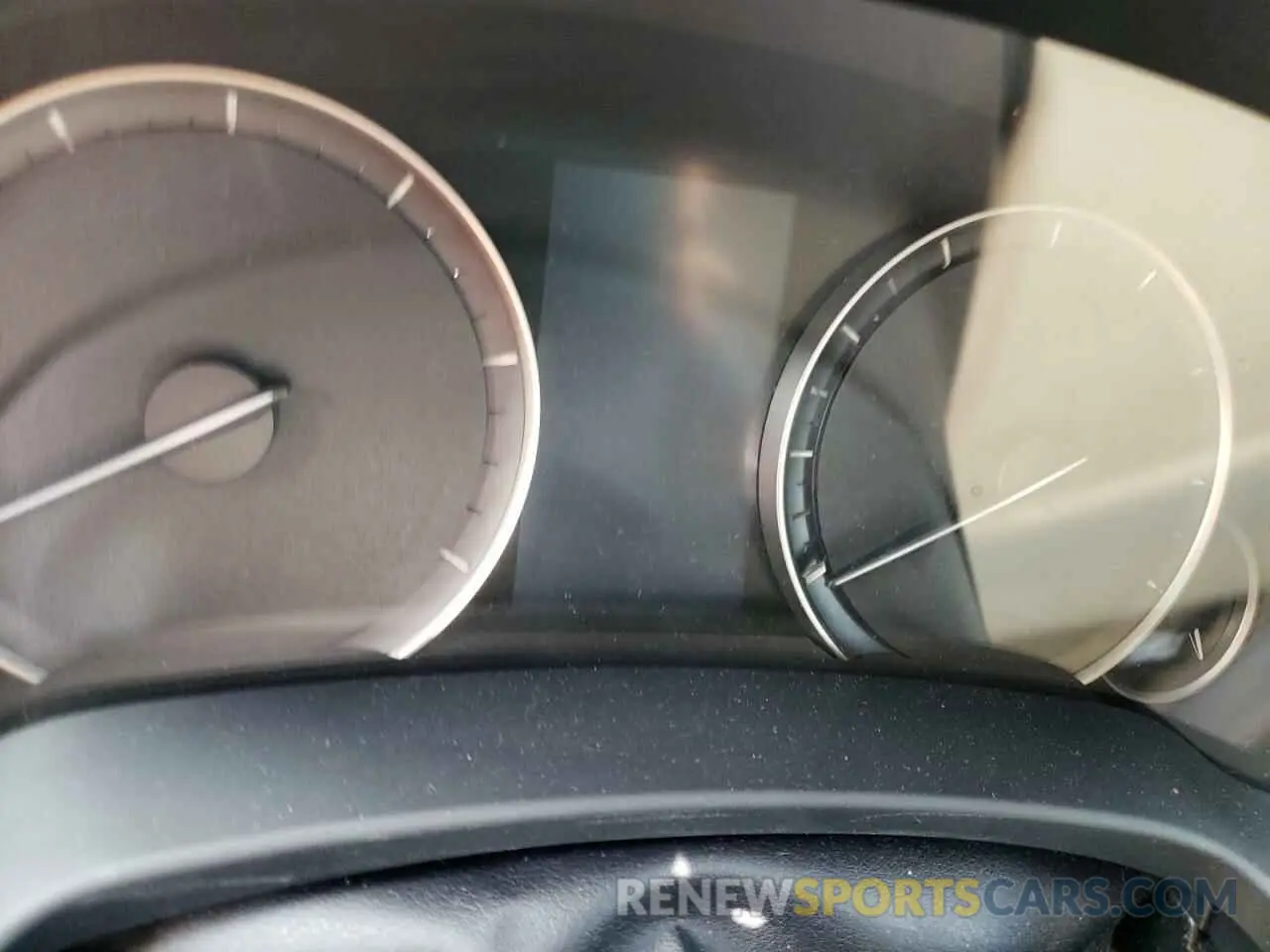 8 Фотография поврежденного автомобиля 2T2BZMCA4KC175320 LEXUS RX350 2019