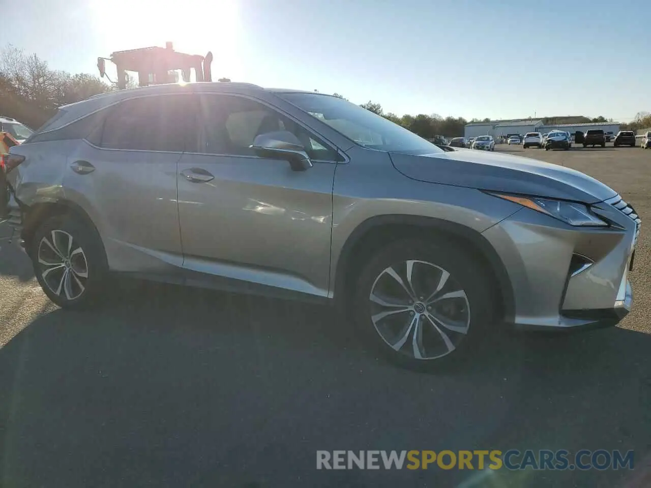4 Фотография поврежденного автомобиля 2T2BZMCA4KC185717 LEXUS RX350 2019