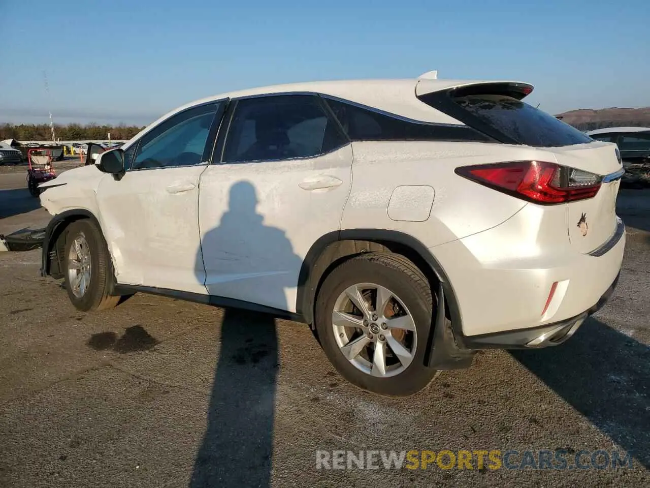 2 Фотография поврежденного автомобиля 2T2BZMCA5KC170840 LEXUS RX350 2019