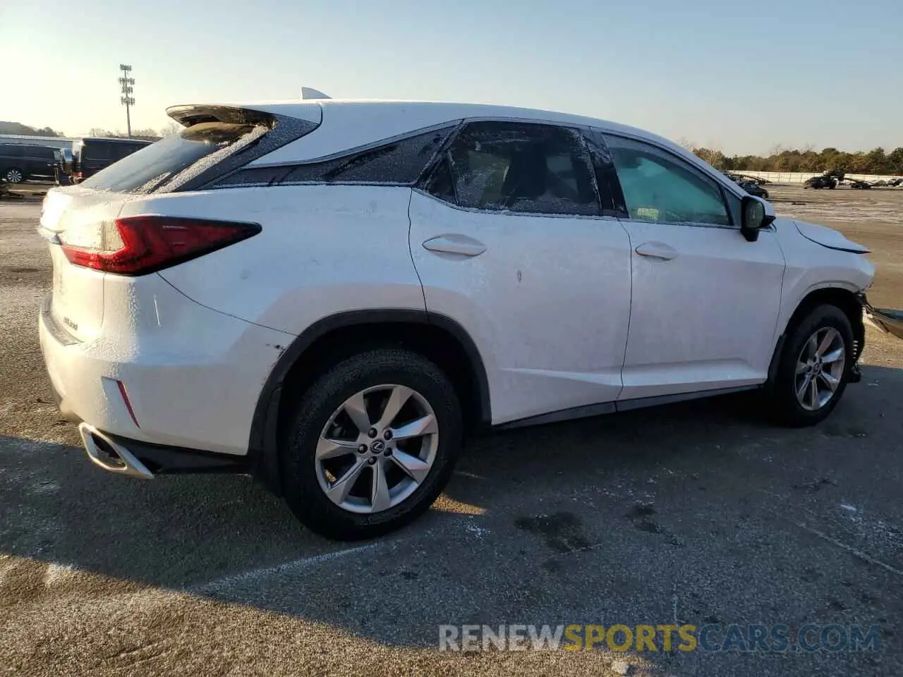 3 Фотография поврежденного автомобиля 2T2BZMCA5KC170840 LEXUS RX350 2019