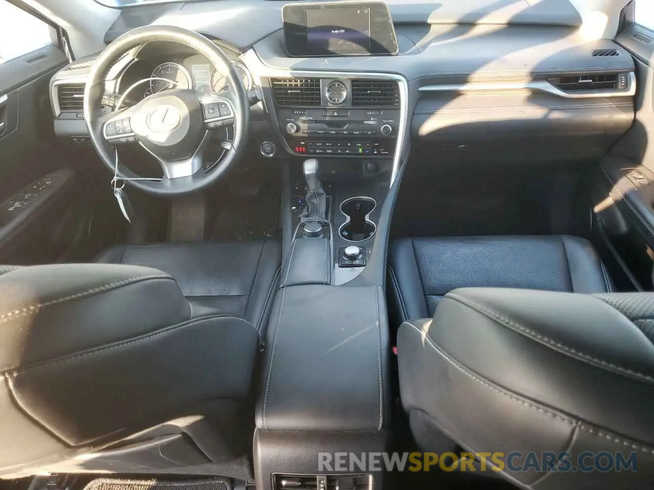 8 Фотография поврежденного автомобиля 2T2BZMCA5KC170840 LEXUS RX350 2019