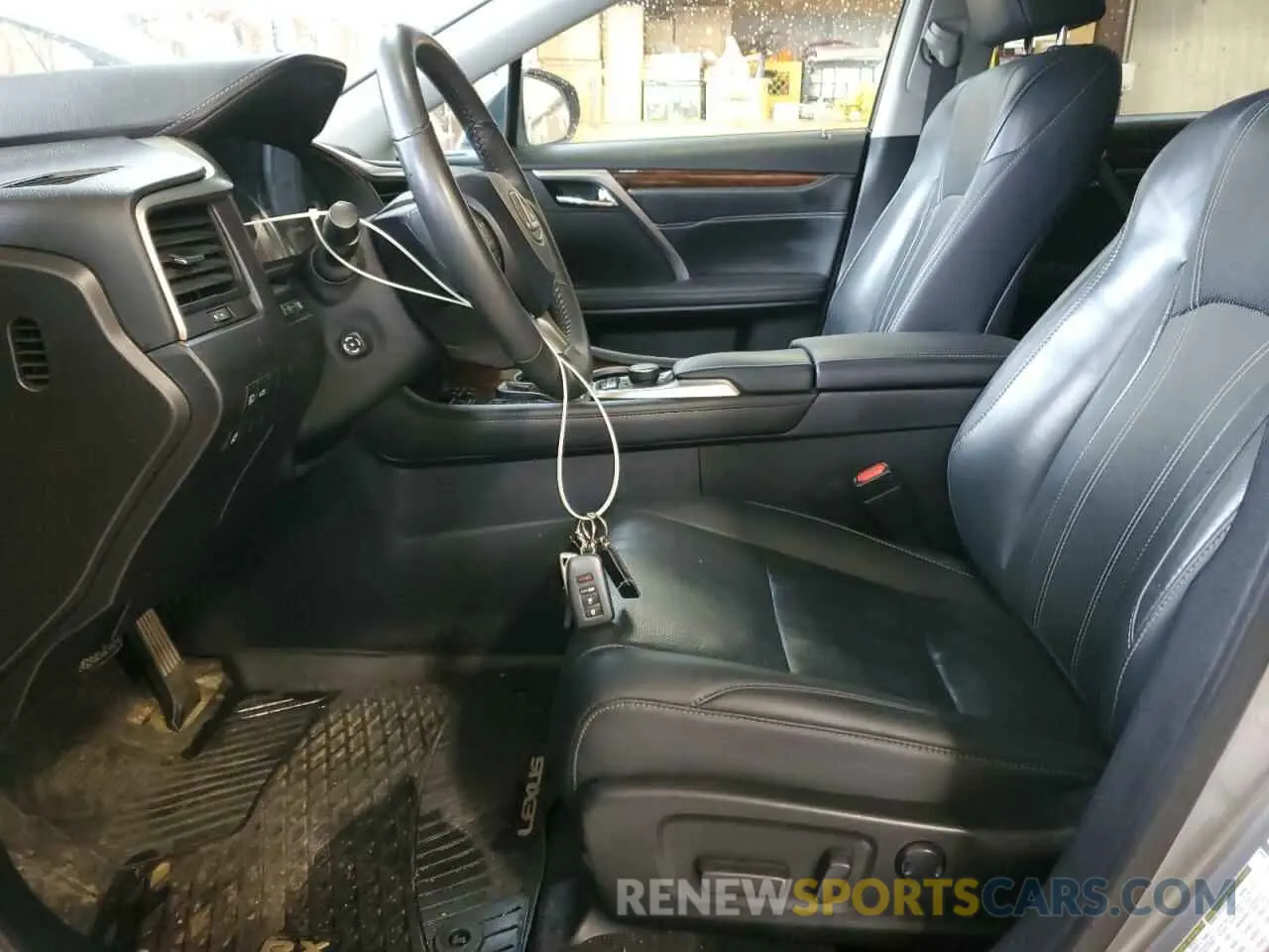 7 Фотография поврежденного автомобиля 2T2BZMCA6KC184326 LEXUS RX350 2019