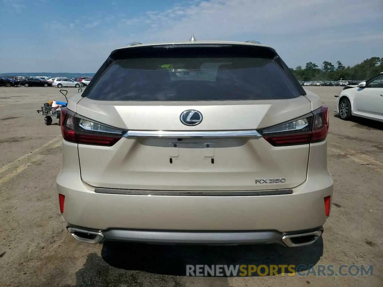 6 Фотография поврежденного автомобиля 2T2BZMCA8KC178270 LEXUS RX350 2019