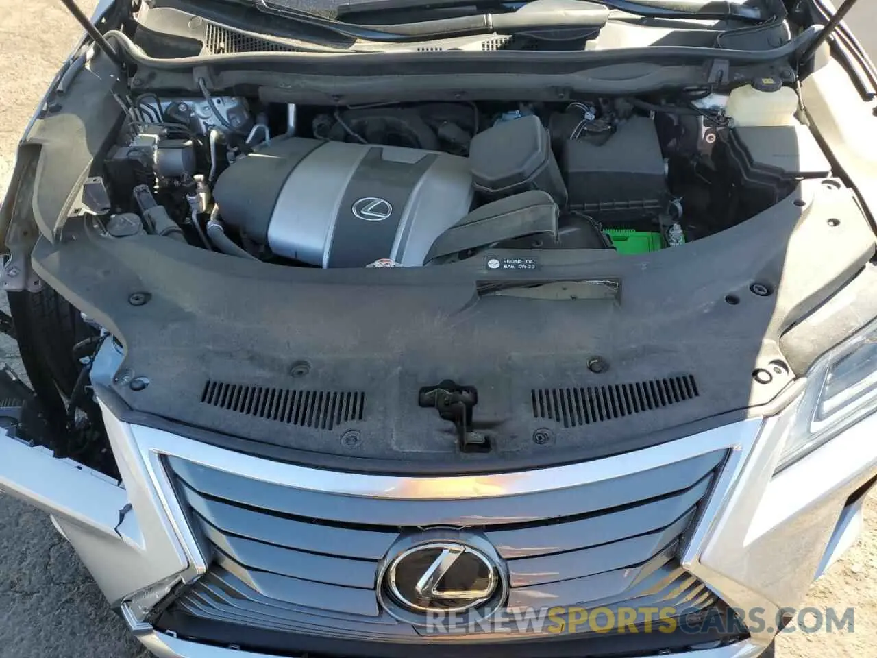12 Фотография поврежденного автомобиля 2T2BZMCA9KC169741 LEXUS RX350 2019