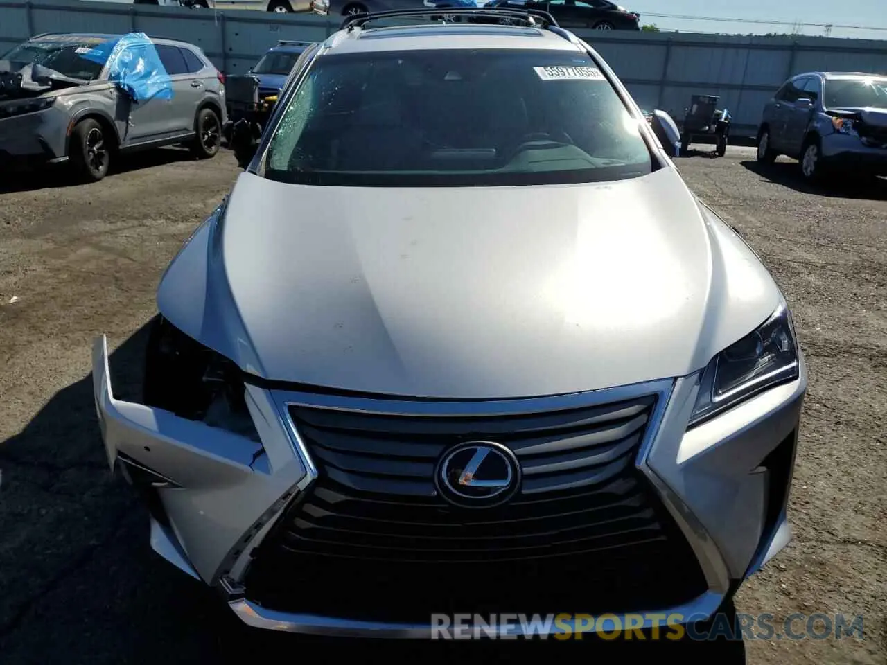 5 Фотография поврежденного автомобиля 2T2BZMCA9KC169741 LEXUS RX350 2019