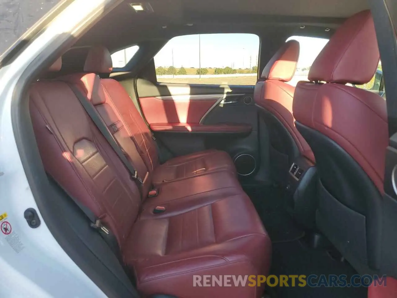 11 Фотография поврежденного автомобиля 2T2BZMCA9KC181100 LEXUS RX350 2019