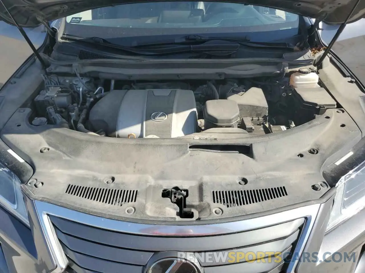 12 Фотография поврежденного автомобиля 2T2ZZMCA0KC141308 LEXUS RX350 2019