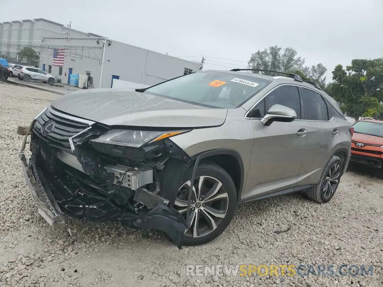 1 Фотография поврежденного автомобиля 2T2ZZMCA0KC143978 LEXUS RX350 2019