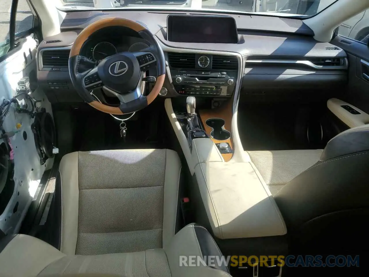 8 Photograph of a damaged car 2T2ZZMCA0KC145133 LEXUS RX350 2019