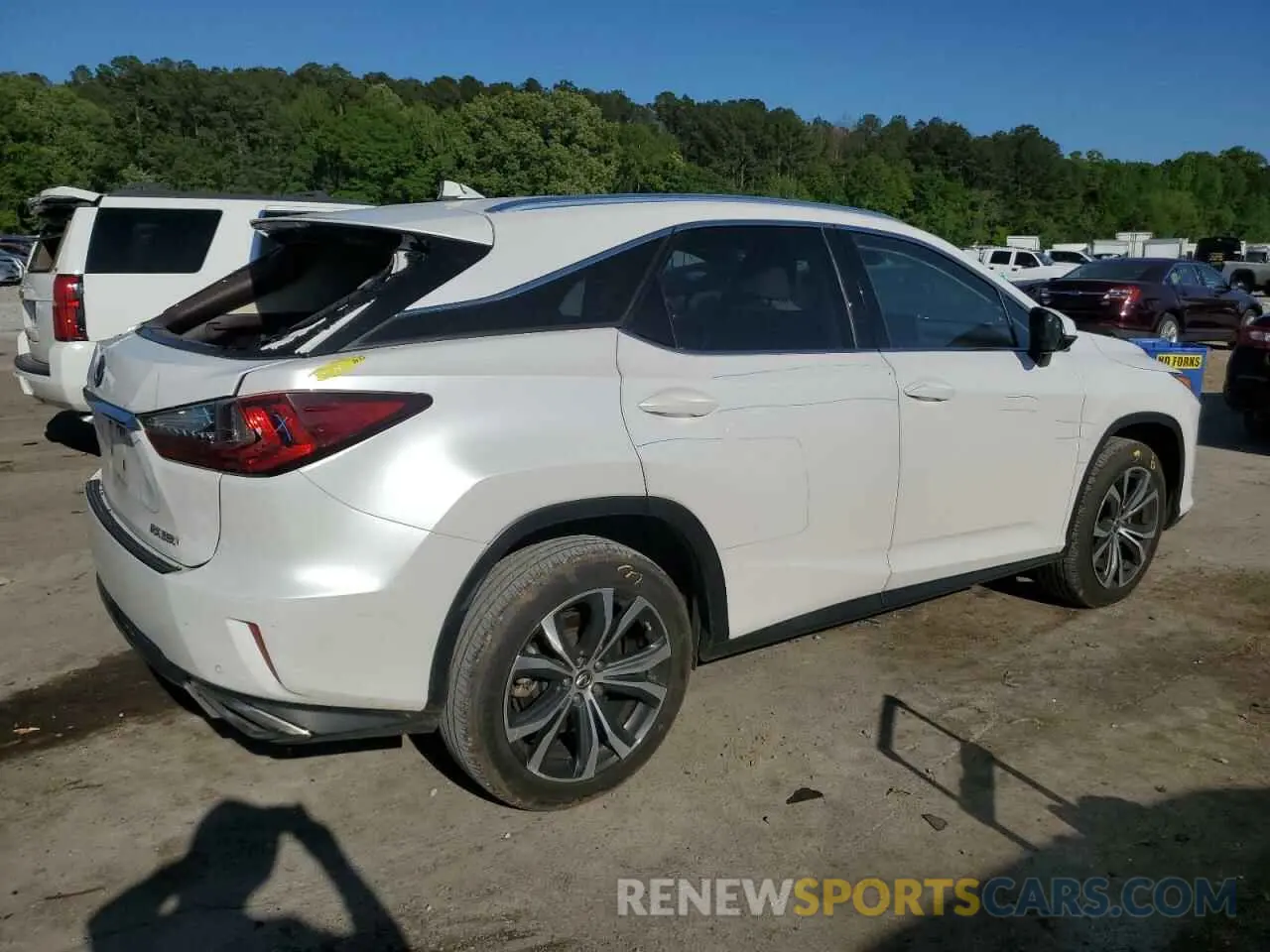 3 Фотография поврежденного автомобиля 2T2ZZMCA1KC121505 LEXUS RX350 2019