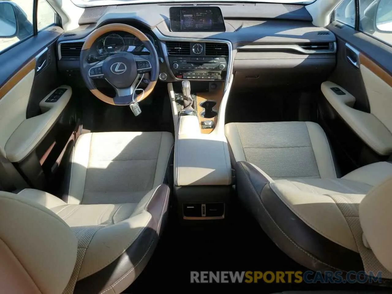 8 Фотография поврежденного автомобиля 2T2ZZMCA1KC121505 LEXUS RX350 2019