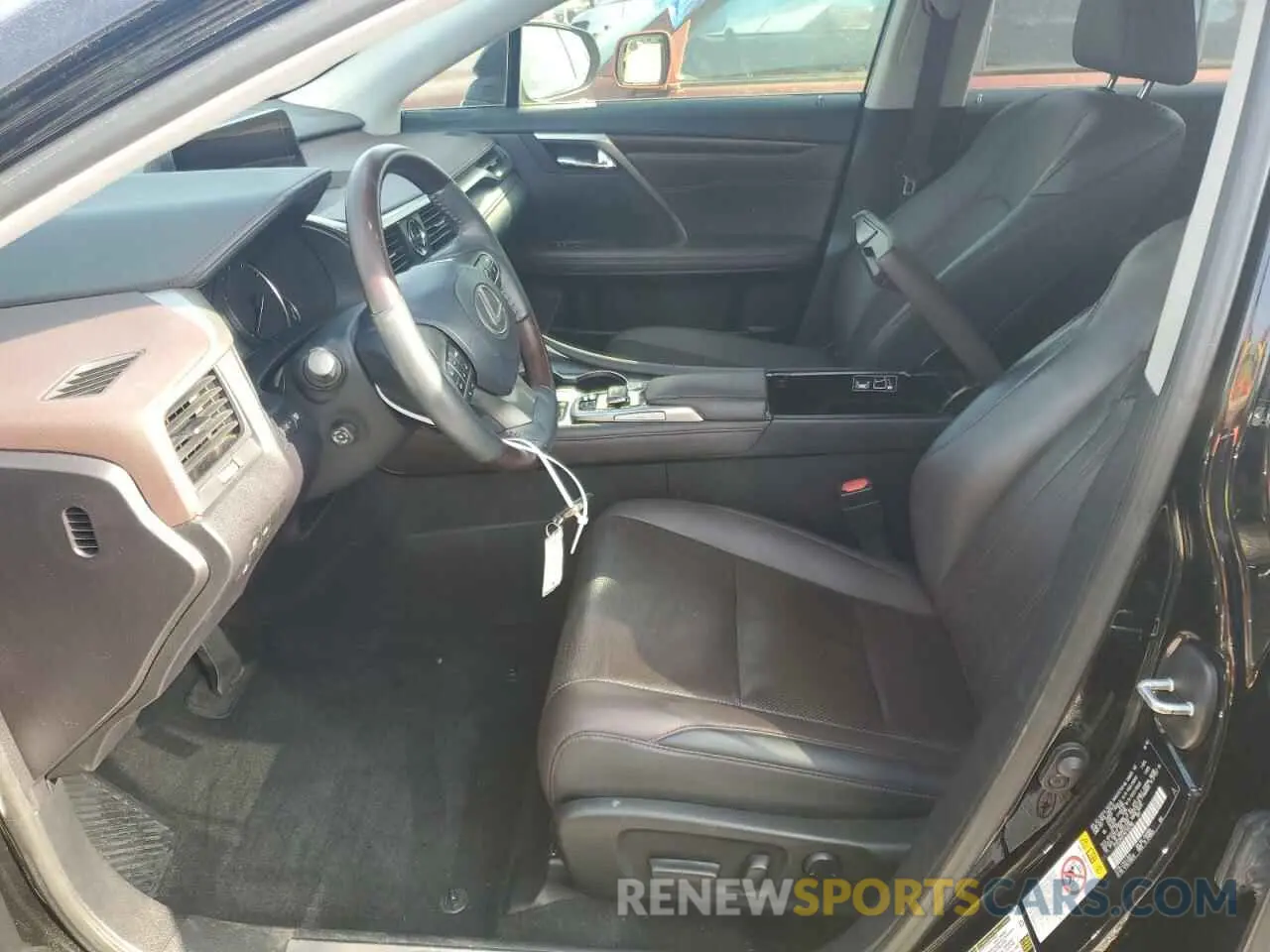 7 Photograph of a damaged car 2T2ZZMCA1KC122766 LEXUS RX350 2019