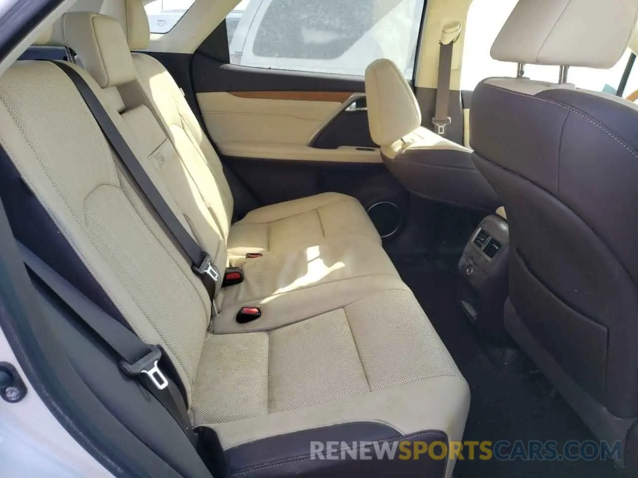 6 Фотография поврежденного автомобиля 2T2ZZMCA3KC123272 LEXUS RX350 2019