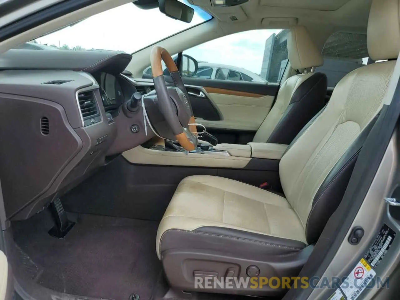 7 Photograph of a damaged car 2T2ZZMCA3KC127273 LEXUS RX350 2019