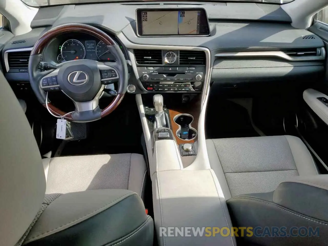 8 Фотография поврежденного автомобиля 2T2ZZMCA3KC150651 LEXUS RX350 2019