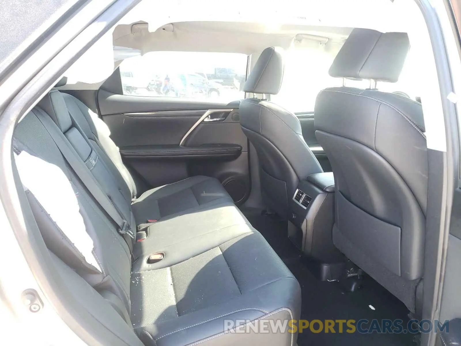 6 Photograph of a damaged car 2T2ZZMCA4KC149282 LEXUS RX350 2019
