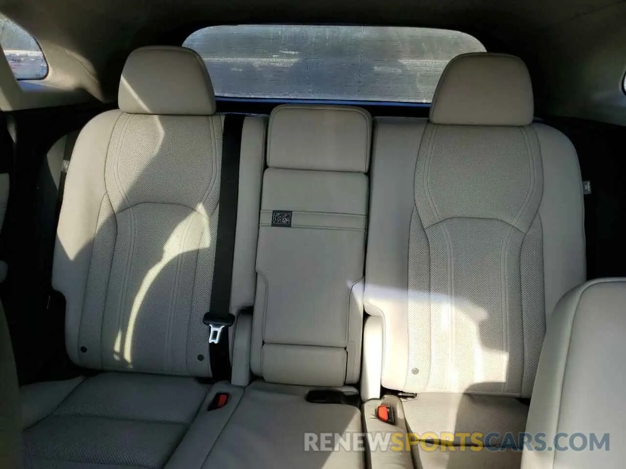 10 Фотография поврежденного автомобиля 2T2ZZMCA7KC118401 LEXUS RX350 2019