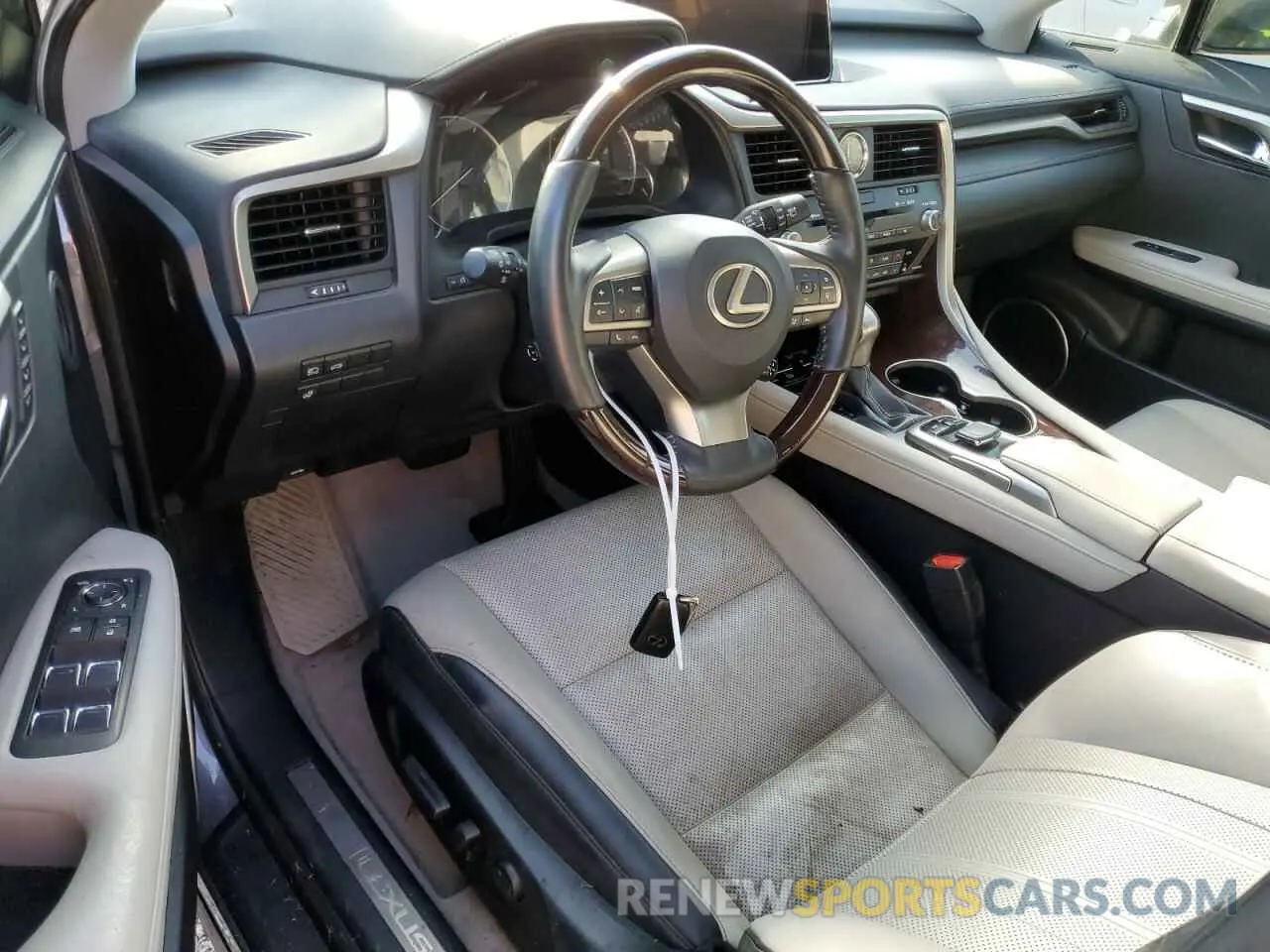8 Фотография поврежденного автомобиля 2T2ZZMCA7KC118401 LEXUS RX350 2019